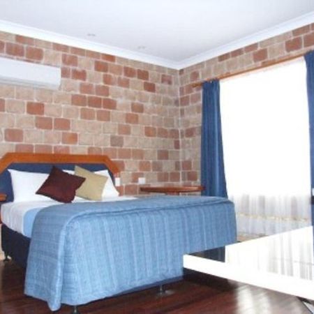 Golfers Inn Tenterfield Kamer foto