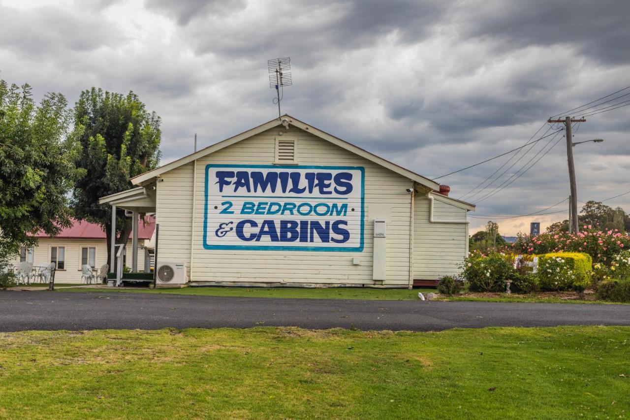 Golfers Inn Tenterfield Buitenkant foto