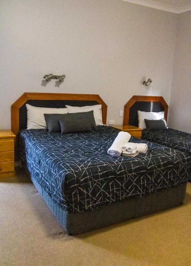 Golfers Inn Tenterfield Buitenkant foto