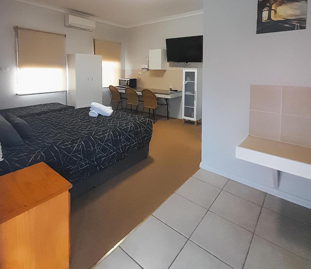 Golfers Inn Tenterfield Buitenkant foto