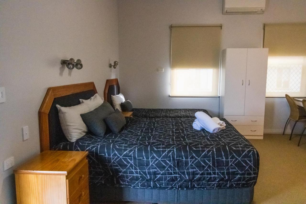 Golfers Inn Tenterfield Buitenkant foto